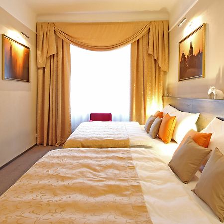 Residence Milada Prague Luaran gambar