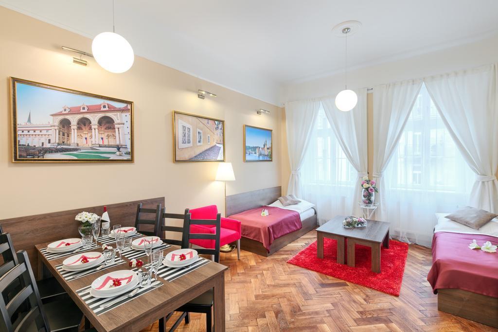 Residence Milada Prague Luaran gambar