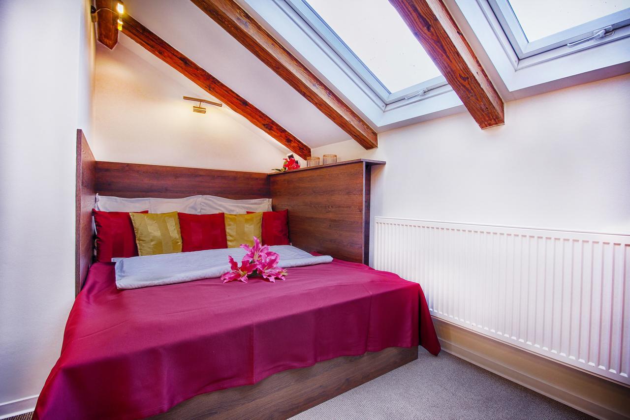 Residence Milada Prague Luaran gambar