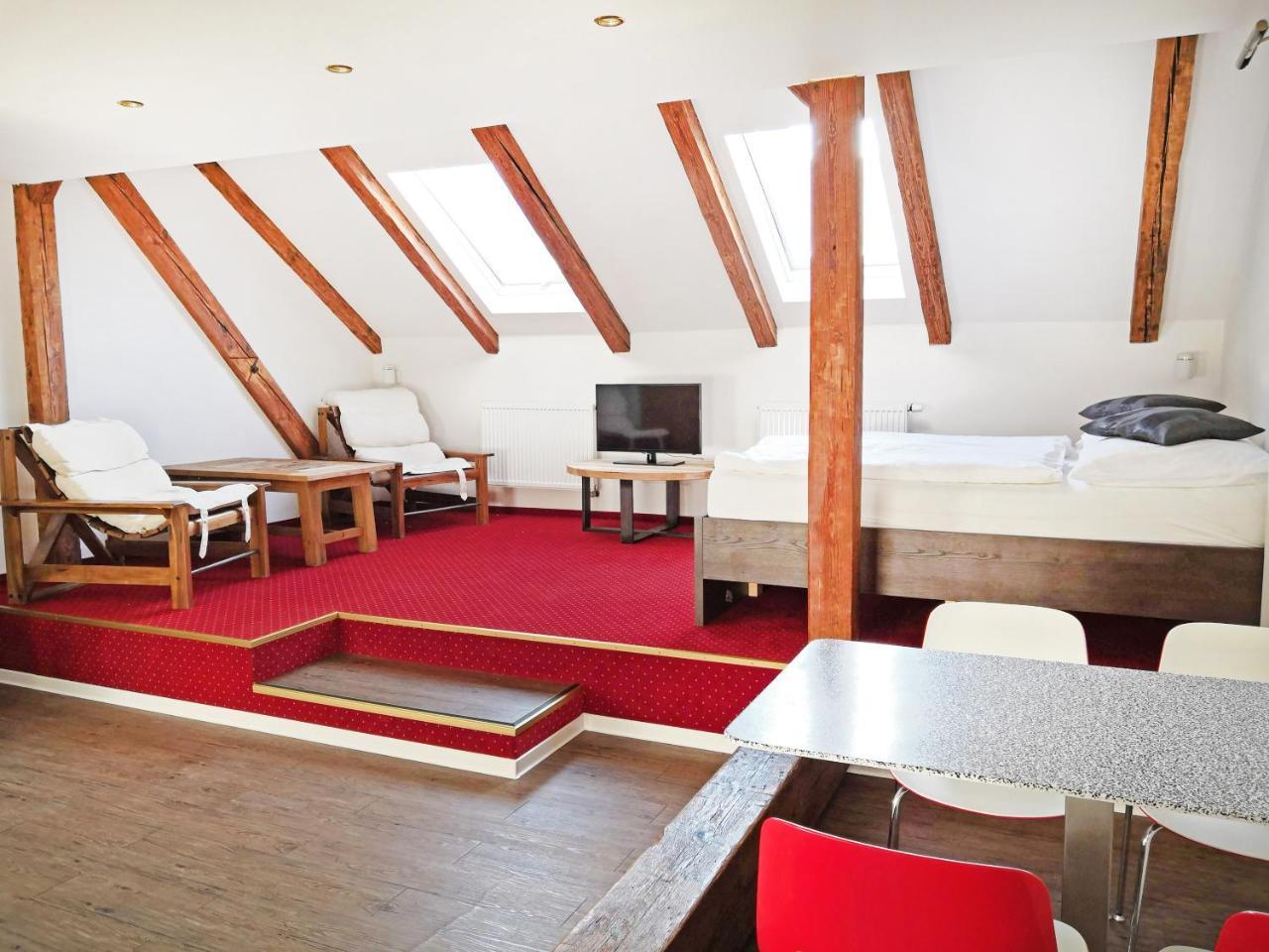 Residence Milada Prague Luaran gambar