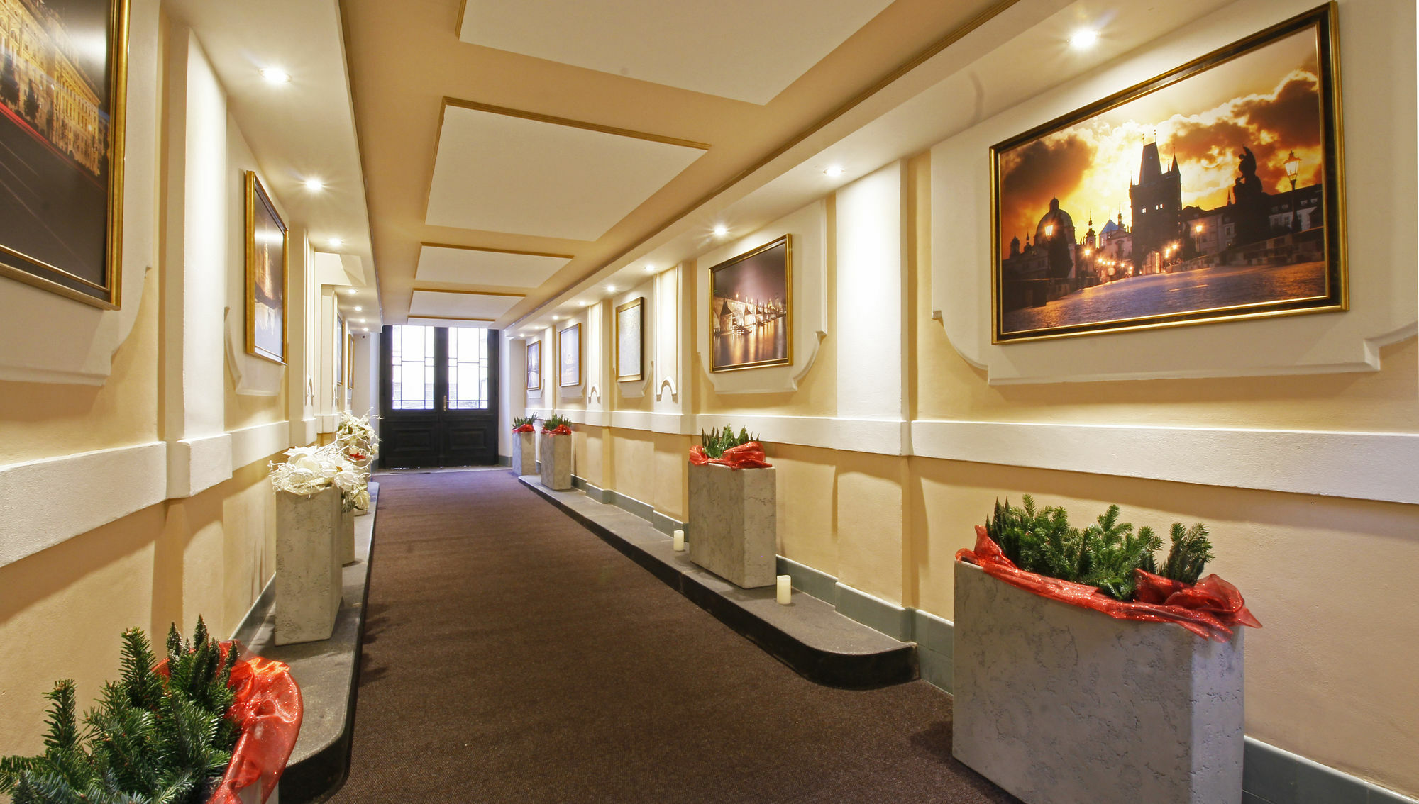Residence Milada Prague Luaran gambar