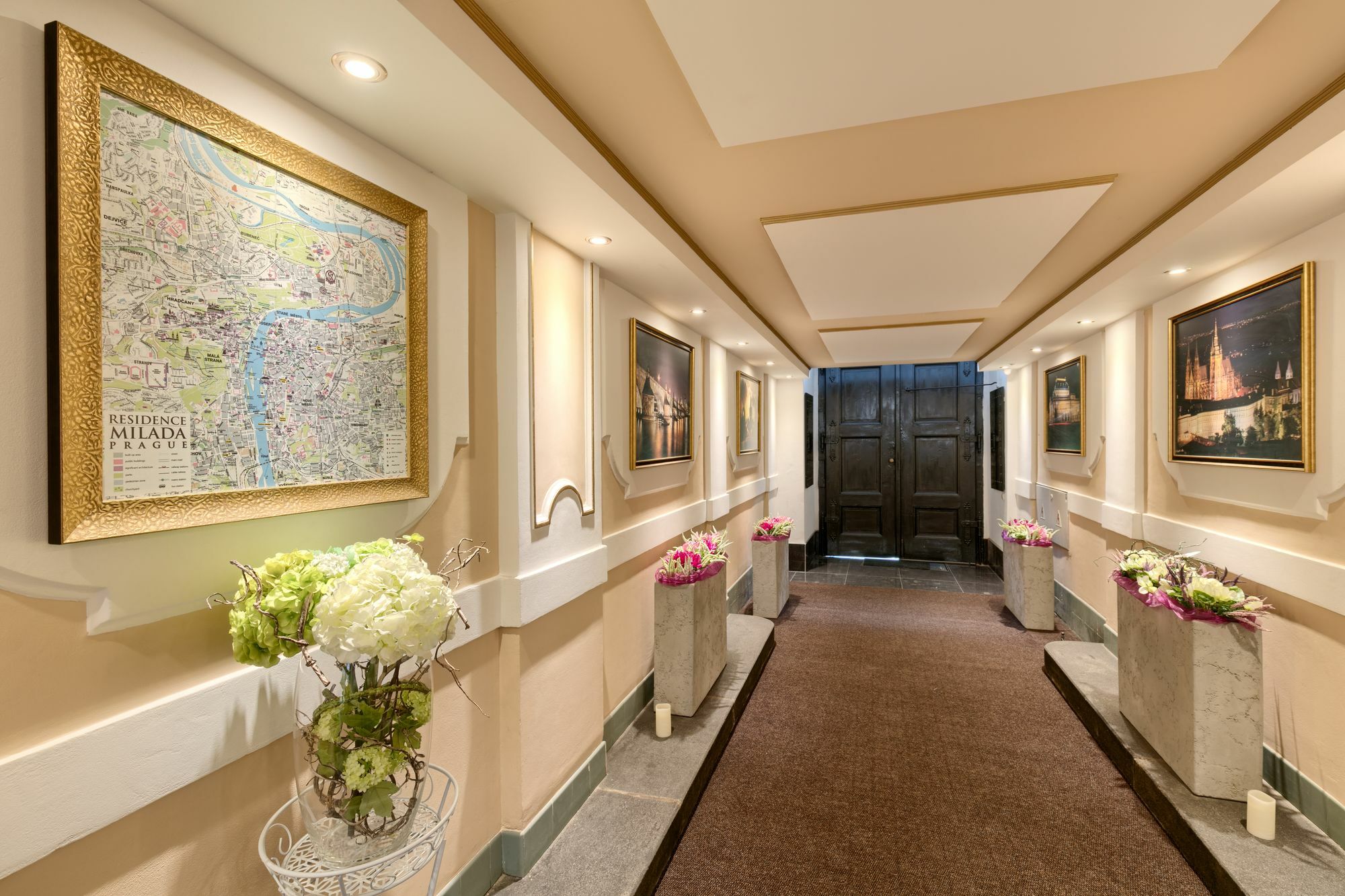 Residence Milada Prague Luaran gambar