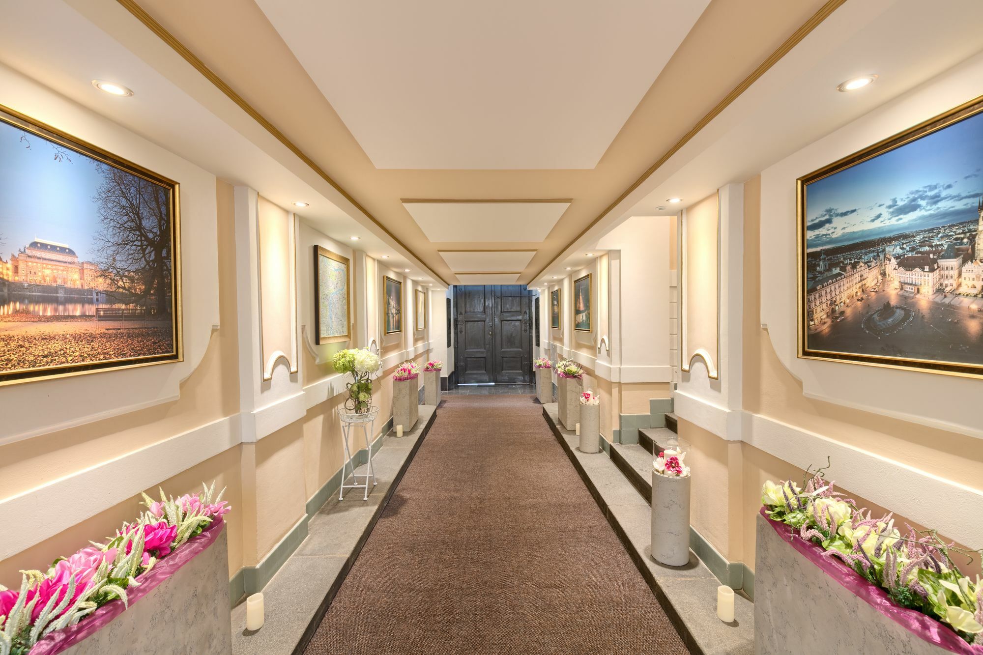 Residence Milada Prague Luaran gambar