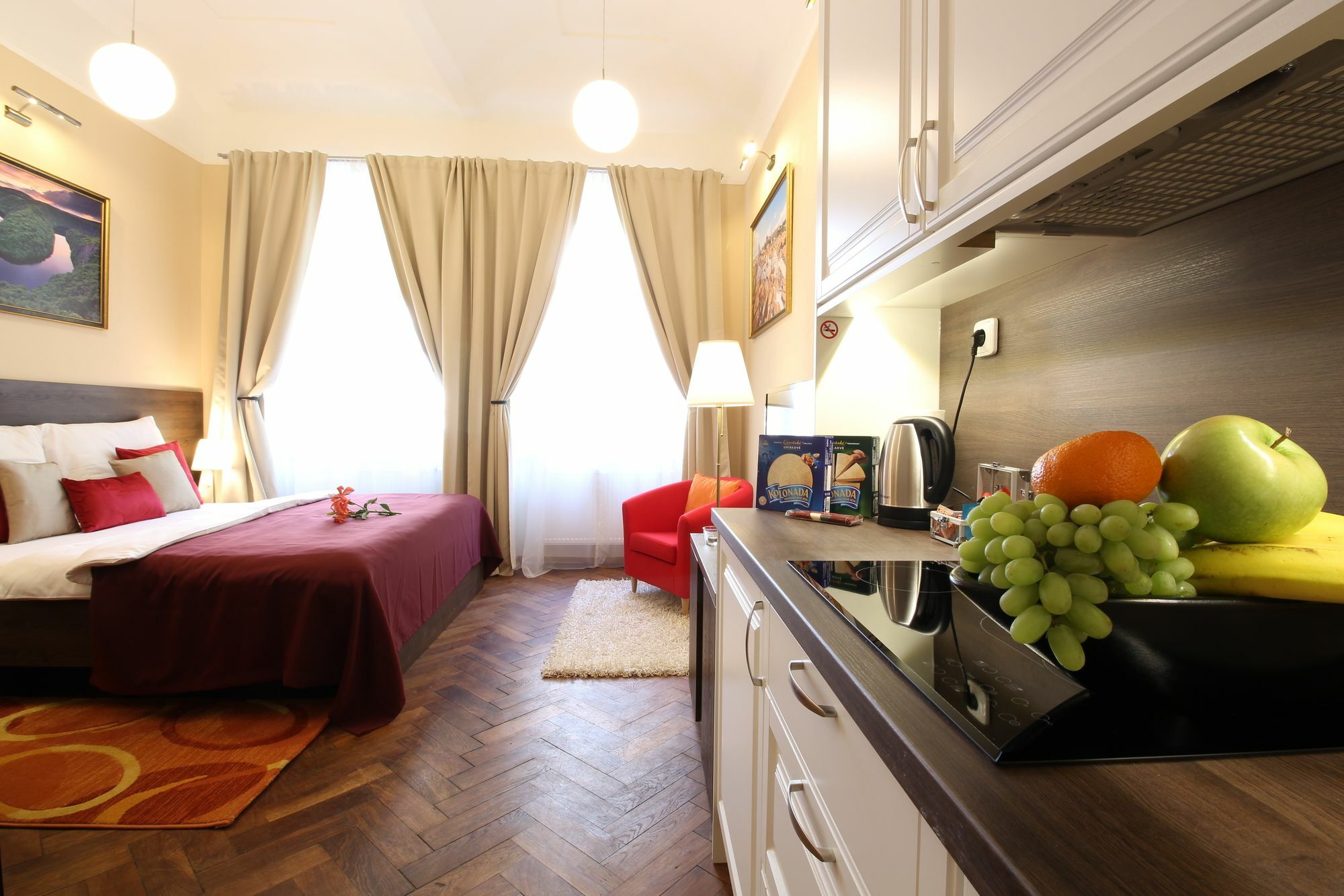 Residence Milada Prague Luaran gambar
